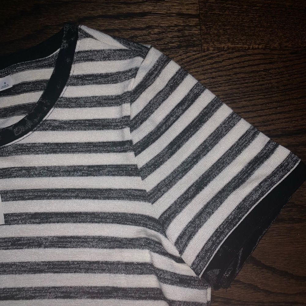 Gap Women’s Velvet Rolled Striped Shirt